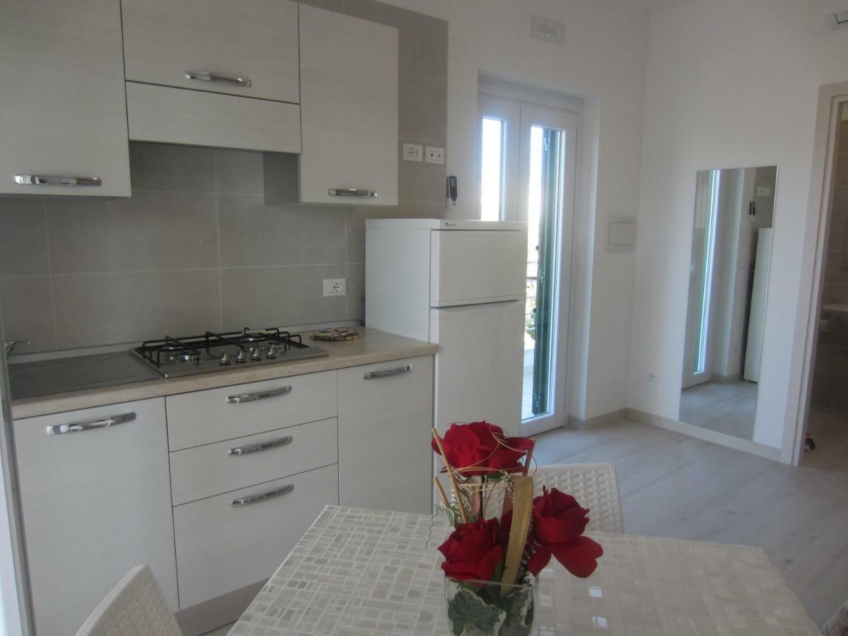 Villa Elisa Вьесте Экстерьер фото